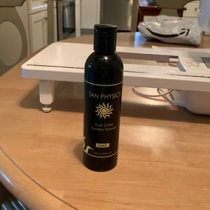 TAN PHYSICS SELF TANNING LOTION. Used / 3/4 full.